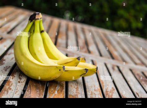 Bunch of Fresh Bananas Stock Photo - Alamy