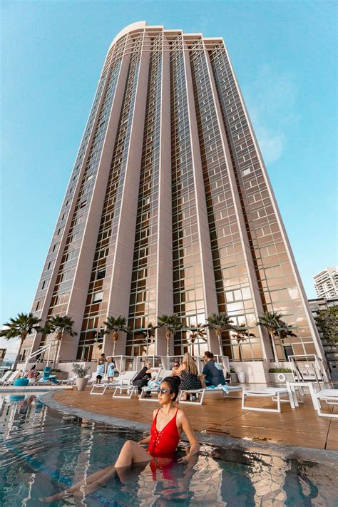 Prince Waikiki Hotel Review - The Luxury Lowdown