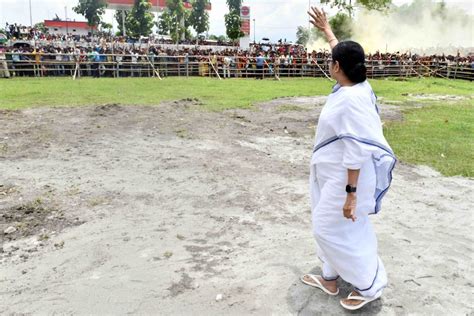 2021 once again: Ahead of election, Mamata suffers injuries - THE NEW ...