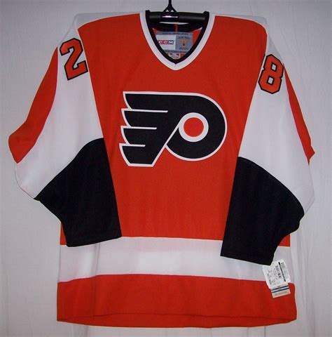 GIROUX Philadelphia Flyers Vintage Orange CCM 550 Jersey - Hockey Jersey Outlet
