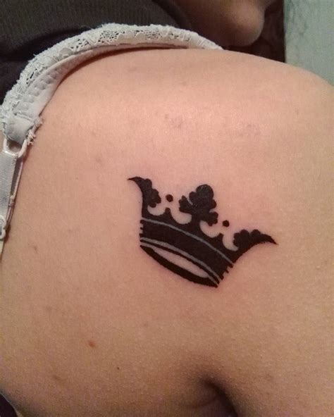 80+ Noble Crown Tattoo Designs – Treat Yourself Like Royalty