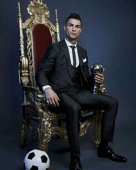 Hail to the king 👑 Cristiano Ronaldo | Cristino ronaldo, Crstiano ronaldo, Cristiano ronaldo 7