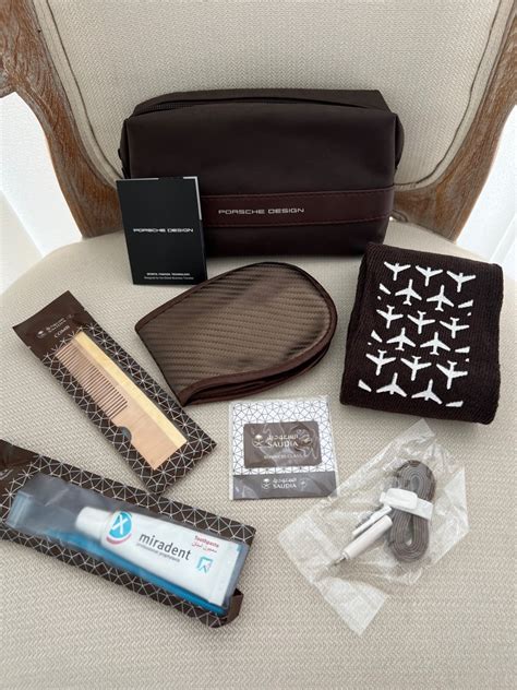 Amenities Kit SAUDIA - Business Class Kit PORSCHE DESIGN, Barang Mewah ...