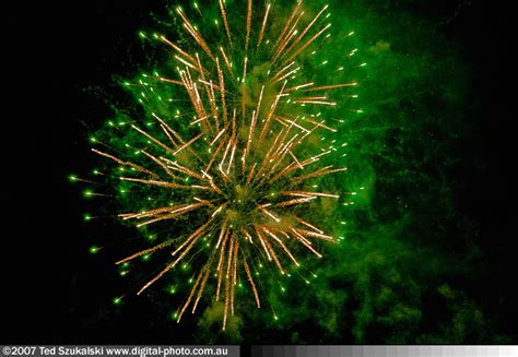 Amazing Firework Displays - Gallery | eBaum's World