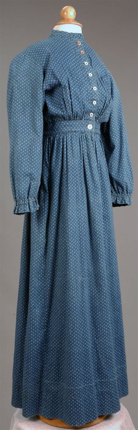 Girl’s Calico Dress, 1870-1900. Girl's dress of blue calico cotton with ...