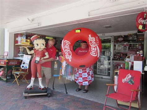Ft Walton Shop Boop posing | Fort Walton Beach, Florida. Sho… | Flickr