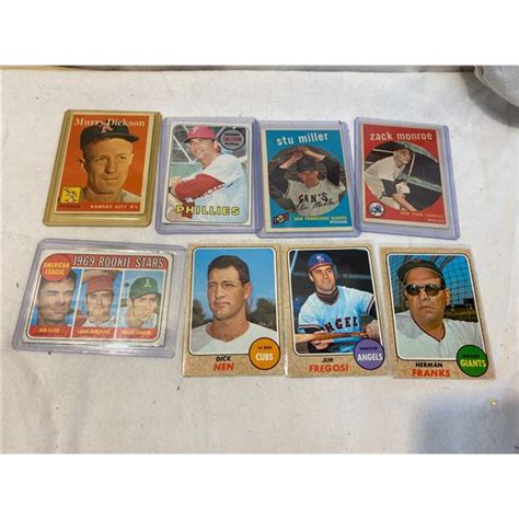 Baseball collectible cards