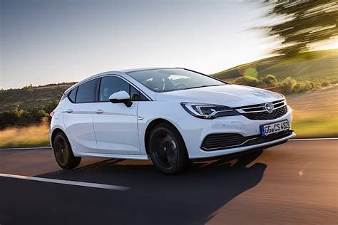 Opel Starts Selling Astra 1.6 BiTurbo Diesel for EUR 27,720 - autoevolution