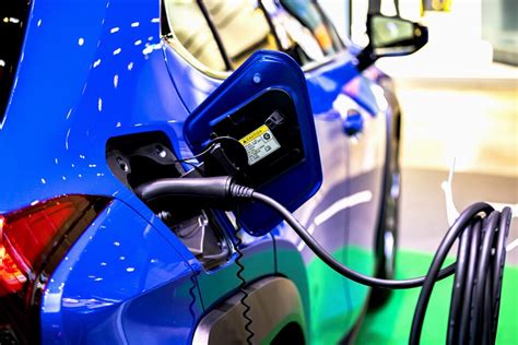 Study Shows Consumers Underestimate EV Range | U.S. News