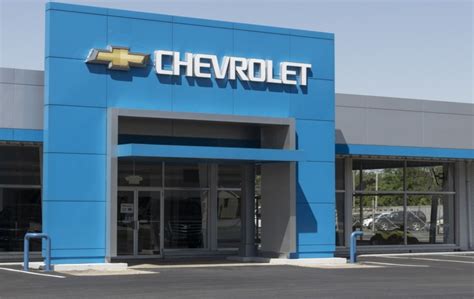 Chevy's brand new Silverado EV has a 450-mile-plus range