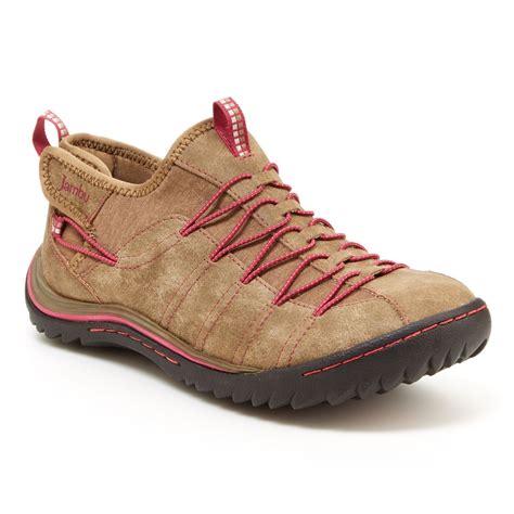 A trail-ready vegan shoe made for comfort and traction with All-Terra ...