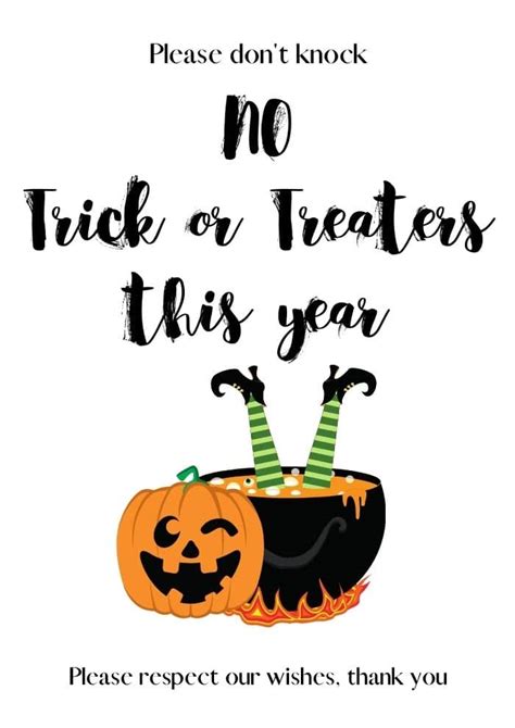 No trick or treating sign | FREE Halloween printables - Skint Dad