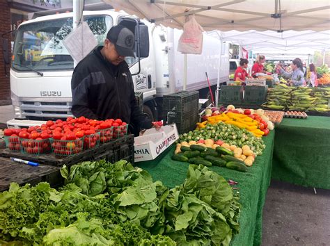 Updated: Old Pasadena Farmers' Market Debuts (Photos) | Pasadena, CA Patch