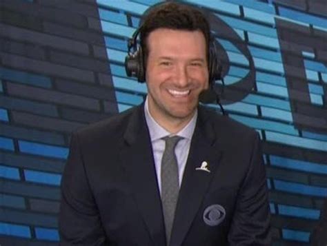 Report: CBS planning significant raise to keep Tony Romo