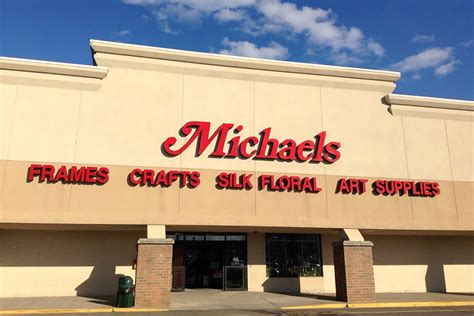 Michaels Crafts Deal for Updated, Smaller Corporate Headquarters in Texas