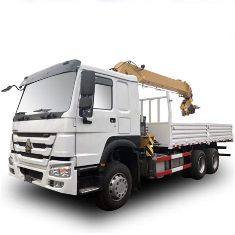 Howo Sino 6x4 Cargo Crane Truck / 10 Ton Telescopic Boom Truck Mounted ...