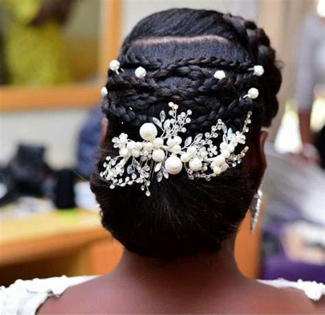 16 Stunning Hairstyles for Nigerian Brides