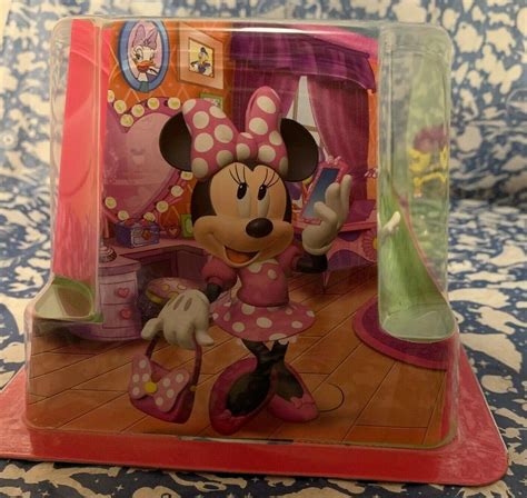 New Disney Minnie Mouse Happy Helpers Figure Play Set - Action Figures