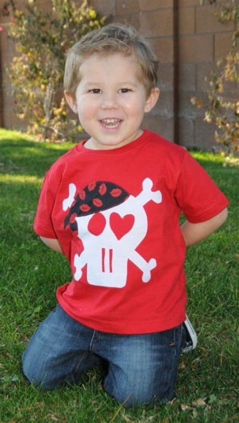 Kids Valentines Shirt Skull and Crossbones - Etsy | Kids valentines ...