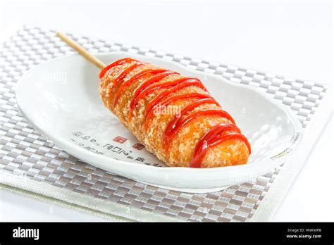 Deep fried hotdog hi-res stock photography and images - Alamy