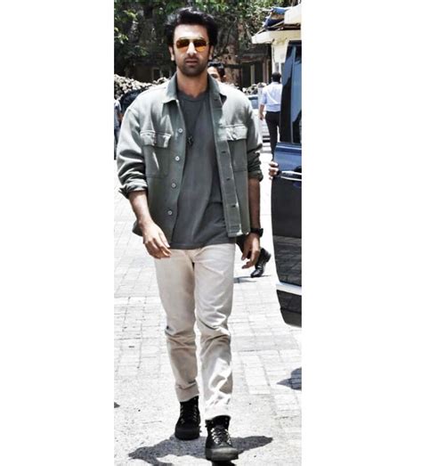 How to Style Like Ranbir Kapoor? How to Dress Like Ranbir Kapoor? | GQ India