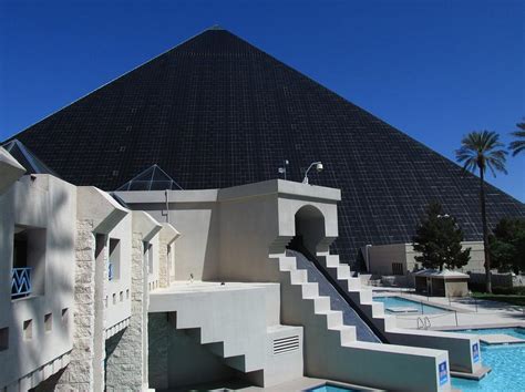 Cabana Pools, The Luxor, Las Vegas Photograph by David Burns