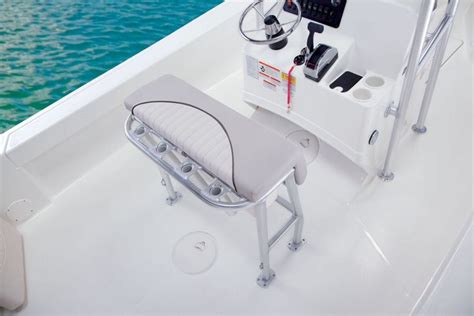 Mako 204 CC: The helm’s leaning post is an option instead of the standard slide and swivel ...