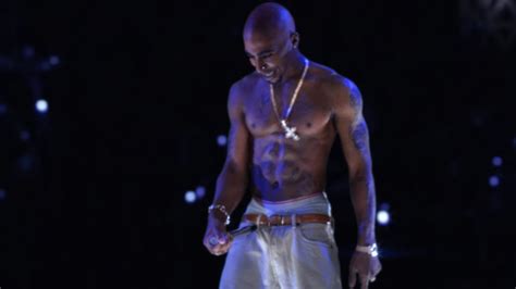 La historia del holograma de Tupac Shakur en el Coachella 2012