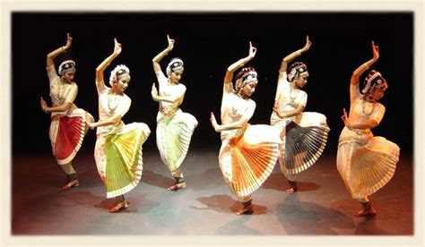 Bharatanatyam - The Mesmerizing Dance Form - Indusladies.com