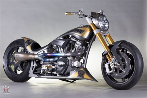 Custom Bike Dragstyle 'Benchmark final' by Walz Cycles