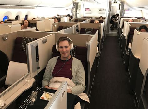 Review: Japan Airlines Boeing 787 Business Class (Sydney to Tokyo ...