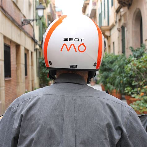 SEAT MÓ - Motosharing - redvinilo. Branding & Design