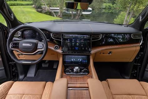 2022 Jeep Wagoneer and Grand Wagoneer Review: Big, Bold and Ready for a ...