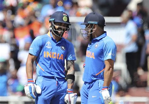 'MS Dhoni is a legend, we always back him,' Virat Kohli backs MSD to ...