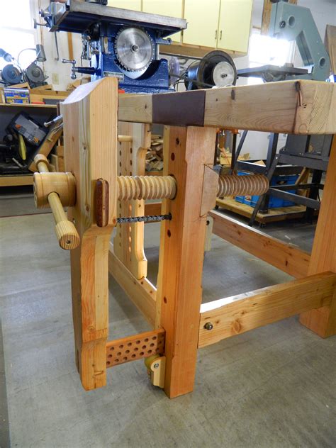 Making a chain leg vise | Woodworking workbench, Woodworking, Learn ...