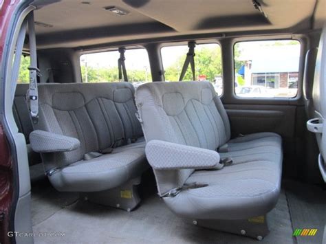 1999 Chevrolet Express 2500 LS Passenger Van interior Photo #53460077 | GTCarLot.com