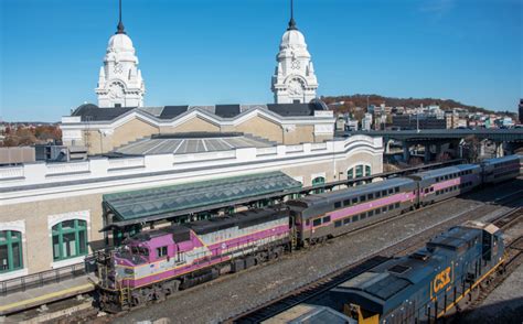 Massachusetts Lawmakers Push to Electrify Commuter Rail by 2035 - Railfan & Railroad Magazine