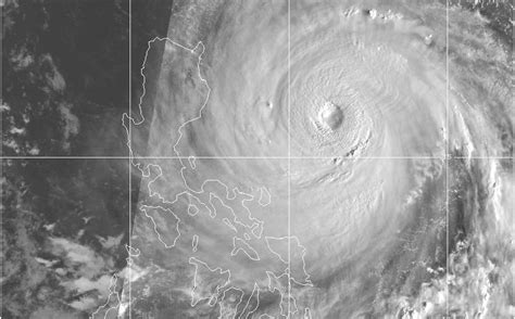 (WATCH)SUPER TYPHOON LAWIN SATELLITE VIEW - TechHub-Live