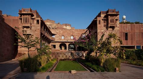 RAAS Jodhpur | Haveli- during restoration- Repairing old architectural details | Archnet