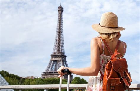 Travel Tips To France - AccomTravel