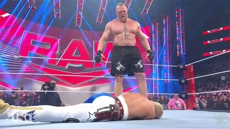 WWE Raw Results: Brock Lesnar betrays Cody Rhodes and mercilessly beats ...