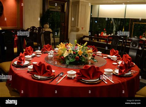 The decor of a Chinese restaurant Stock Photo: 61245720 - Alamy