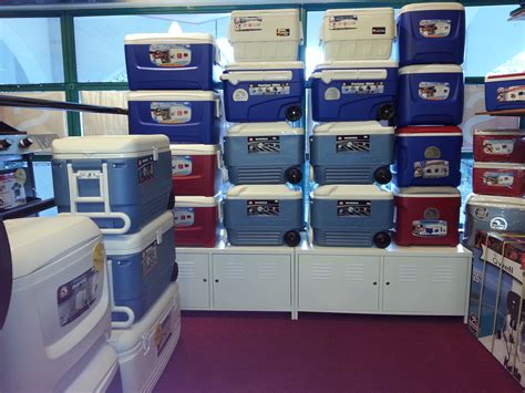 Igloo Cooler Boxes - different sizes with wheels or no wheels for you! Come and check it out ...