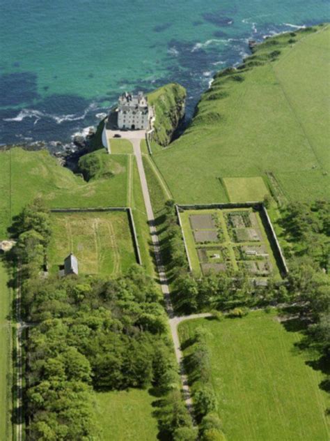 Dunbeath Castle. | Scotland castles, Castle, Historical monuments