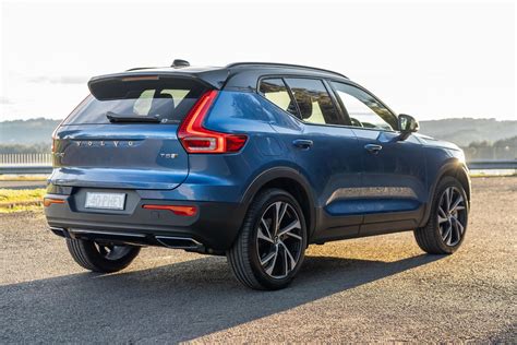 2020 Volvo XC40 Recharge plug-in hybrid T5 R-Design review | CarExpert