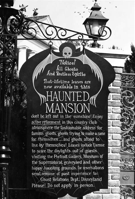 Old-school illusions, Imagineer voices and more secrets of Disneyland's Haunted Mansion