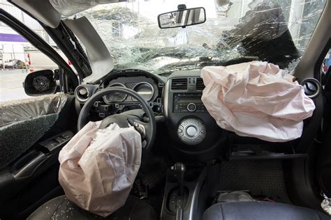 Airbag Injuries & Defective Airbags | Texas | Mithoff Law