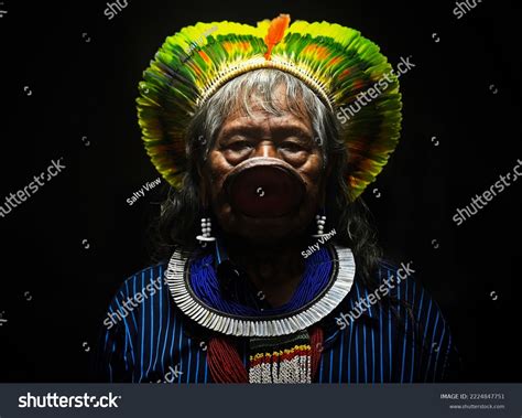 Portrait Cacique Raoni Metuktire Brazilian Indigenous Stock Photo ...