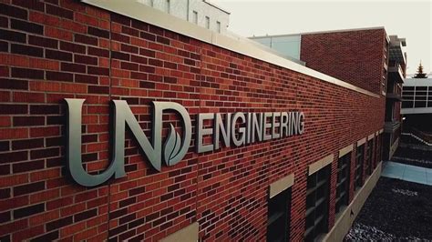 Engineering Programs at the University of North Dakota - YouTube