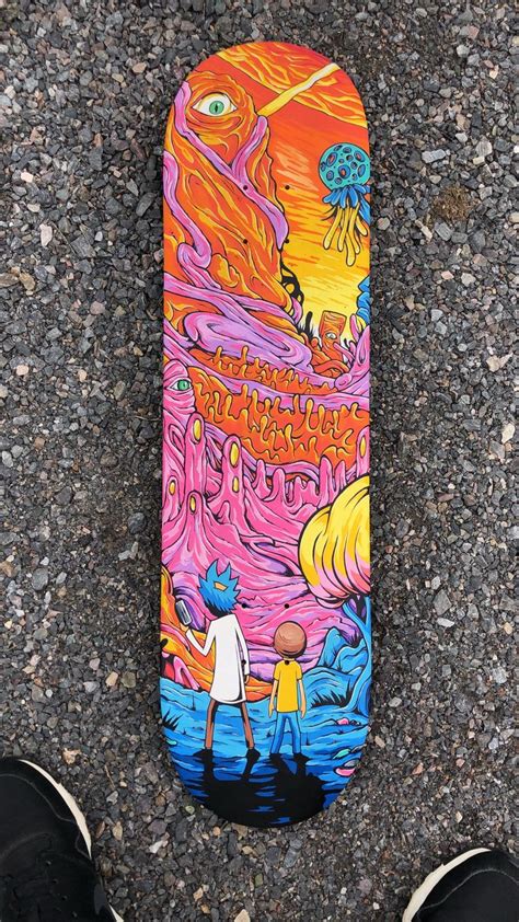 Custom skateboard i made months ago.. #rickandmorty #rick #picklerick #morty #wubbalubbadubdub # ...